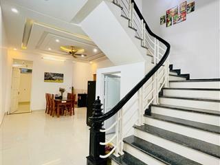 Cho thuê nhà 3 tầng 4 phòng ngủ khai quang, vĩnh yên, vĩnh phúc { cũ }