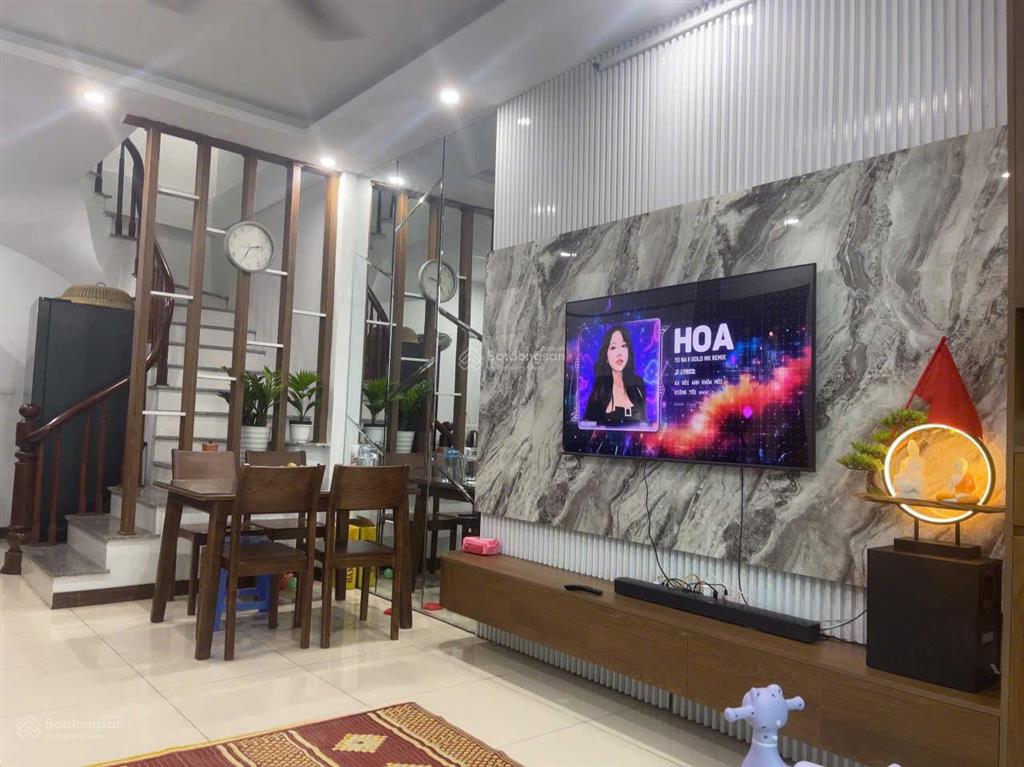 Một căn duy nhất chỉ 5.78 tỷ yên nghĩa  lô góc ngõ 5m nhà đẹp ở ngay
