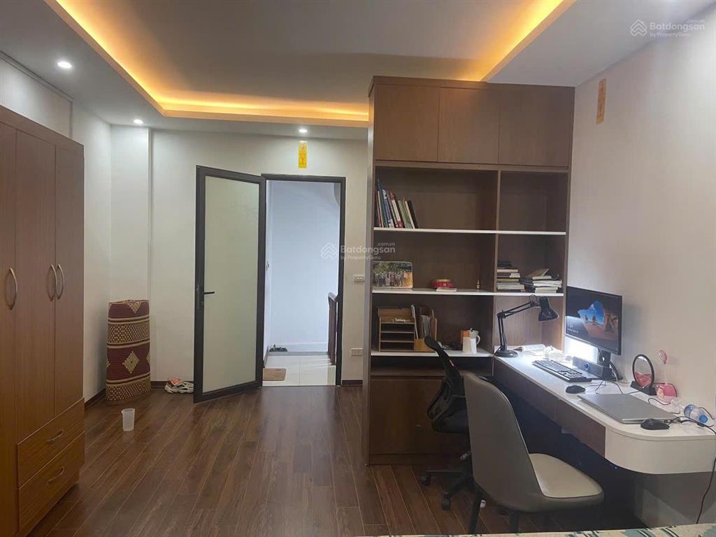 Một căn duy nhất chỉ 5.78 tỷ yên nghĩa  lô góc ngõ 5m nhà đẹp ở ngay