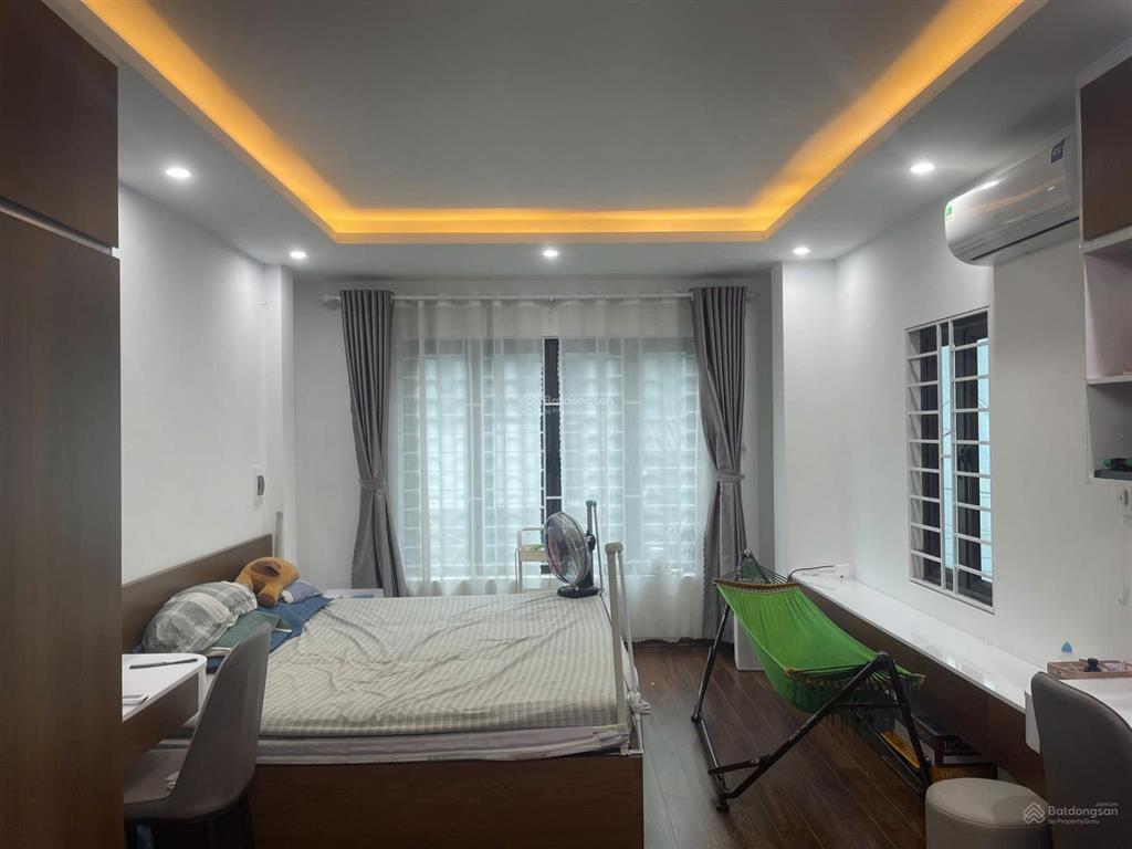 Một căn duy nhất chỉ 5.78 tỷ yên nghĩa  lô góc ngõ 5m nhà đẹp ở ngay