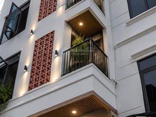Doanh thu 90tr/tháng  ccmn 19 phòng  quang trung  lô góc  full đồ