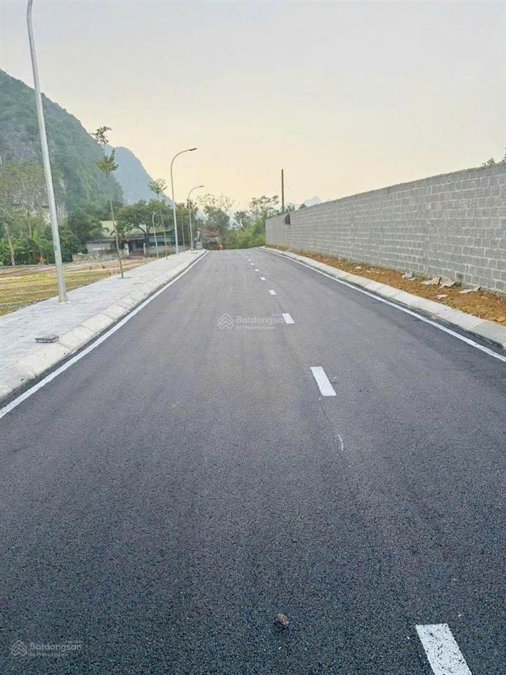 Bán đất ngay sát kcn đô thị  dịch vụ bảo hiệu 122m2 giá chỉ 580 triệu