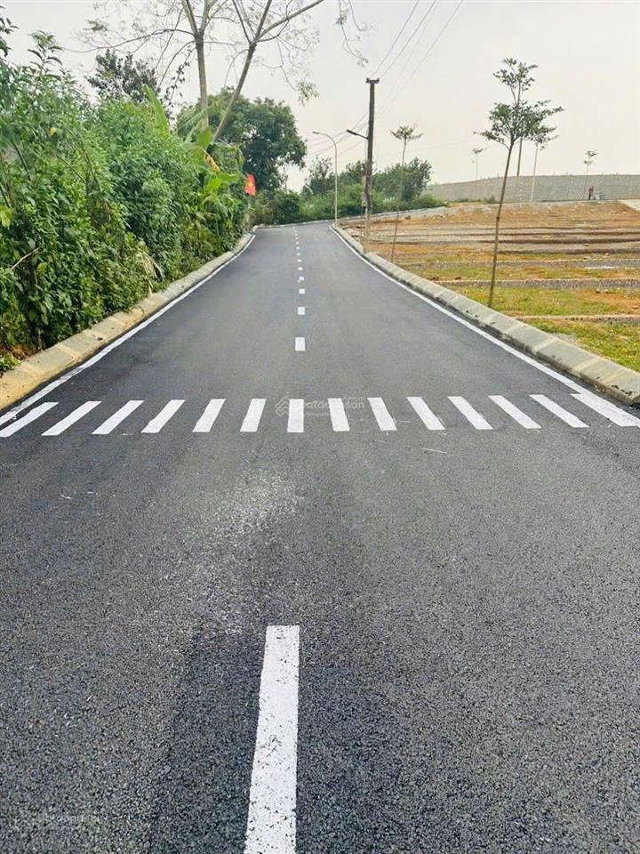 Bán đất ngay sát kcn đô thị  dịch vụ bảo hiệu 122m2 giá chỉ 580 triệu