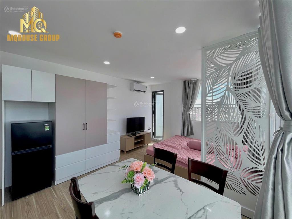 Căn hộ studio full cửa kính  máy giặt riêng ngay lãnh bình thăng  vòng xoay phú thọ