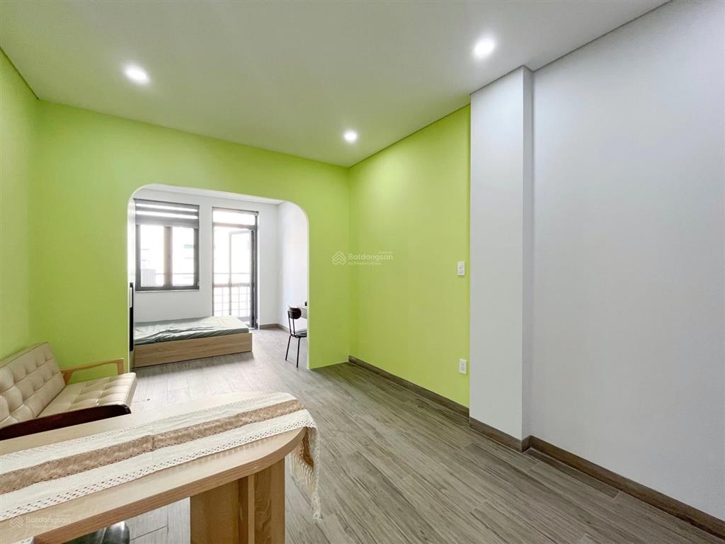 Căn hộ rộng 50m2  full nội thất cao cấp  ngay vòng xoay phú thọ  lữ gia