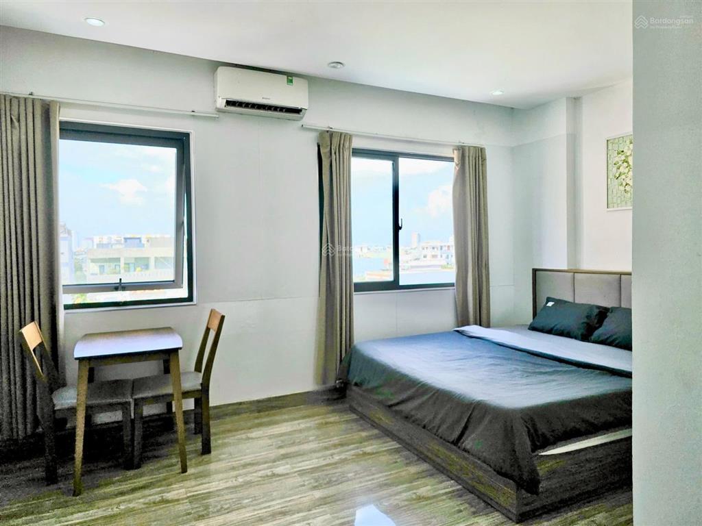 Cho thuê căn hộ quận 4 gần cầu khánh hội, đại học luật, bitexco, 1 phòng ngủ có ban công, thang máy