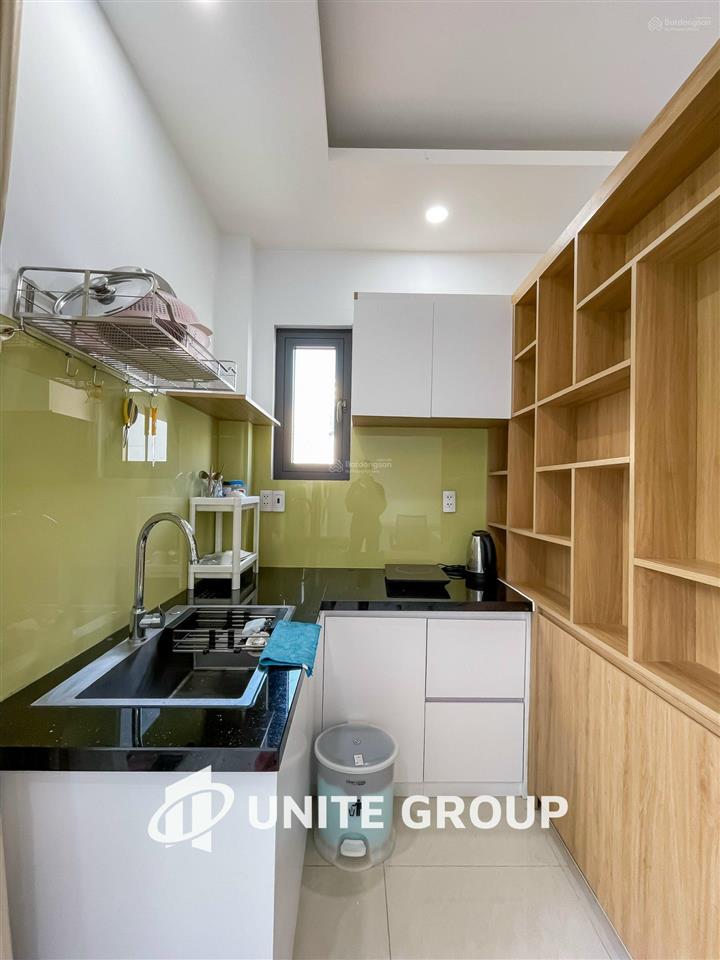 Cho thuê căn hộ quận 1 gần bùi viện, đại học văn lang, đầy đủ nội thất máy giặt, ban công, tách bếp