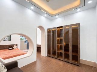 Cho thuê phòng quận 1 gần bùi viện, nguyễn huệ, ngã 6 phù đổng, ban công full nội thất, thang máy