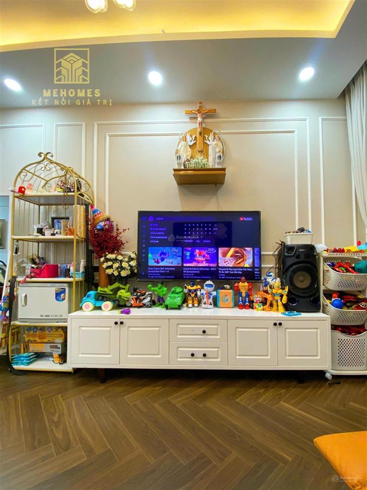 Giá siêu tốt 2pn emerald precinct giá chỉ 4.65 tỷ ( nhận nhà ) full nội thất tinh mắt  view đẹp