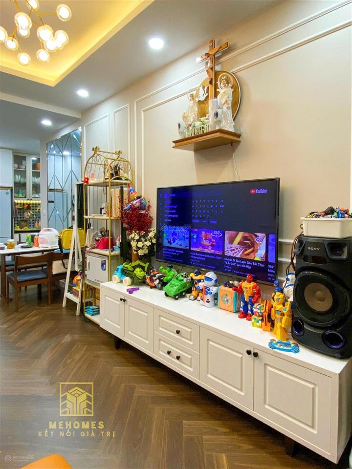 Giá siêu tốt 2pn emerald precinct giá chỉ 4.65 tỷ ( nhận nhà ) full nội thất tinh mắt  view đẹp