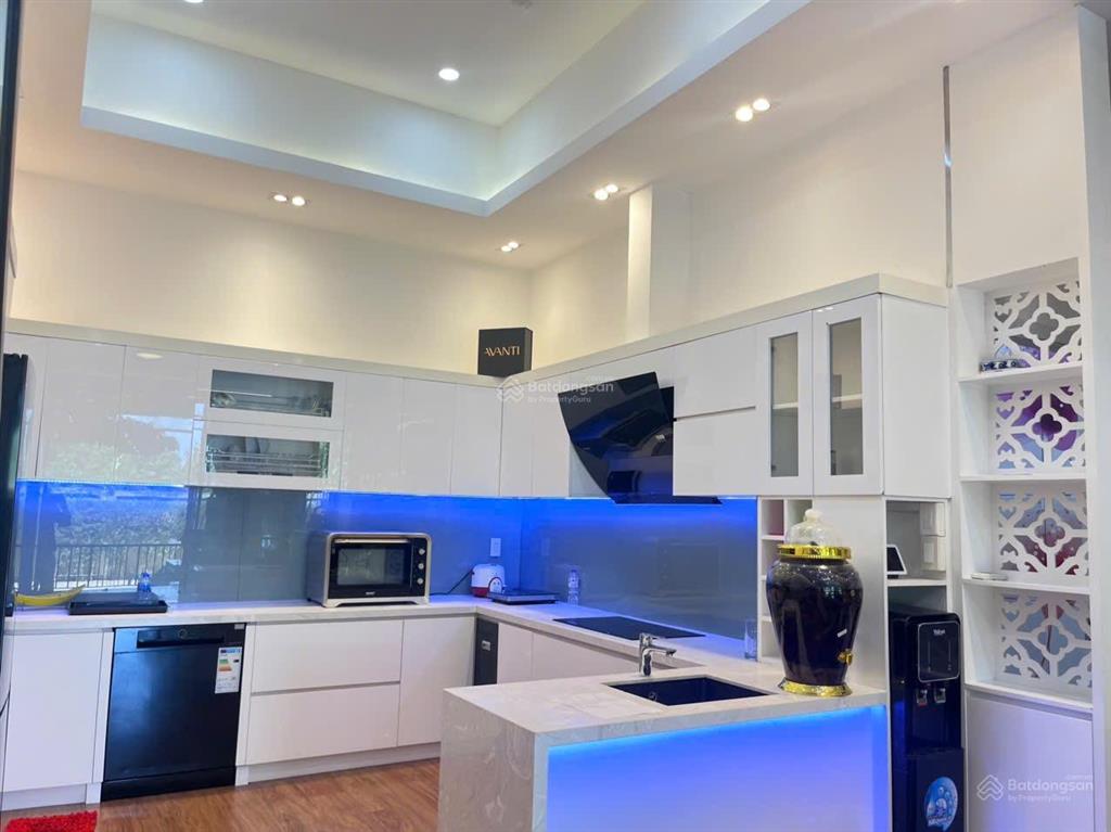 Bán cc view đẹp tại the art, đỗ xuân hợp, 8,3 tỷ, 128m2