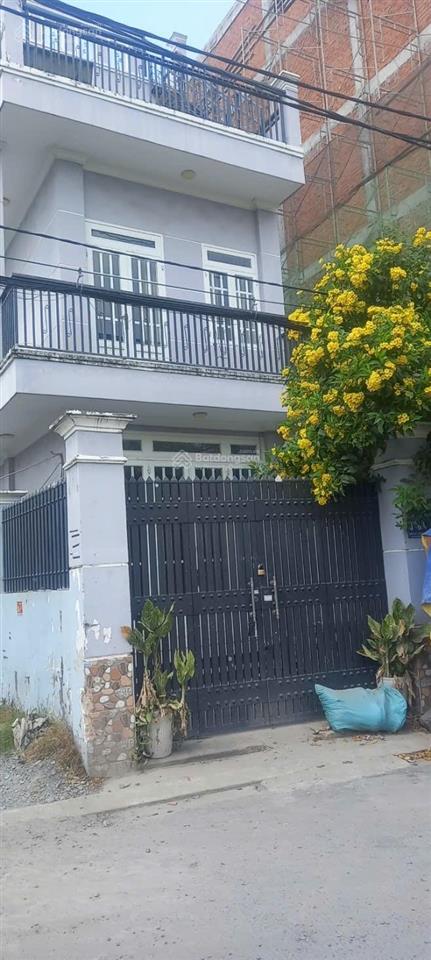 Bán nhà 2 mặt hẻm 306 vườn lài an phú đông dt 5x18 thổ cư 91,2m shr