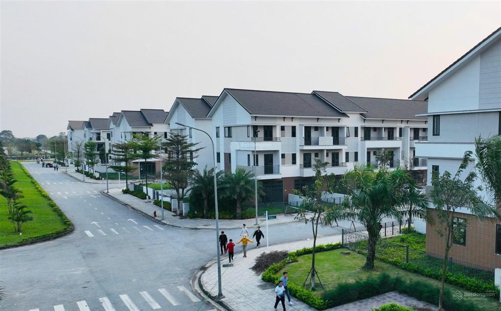Shophouse 100m2 hàng f0 đón sóng sân bay gia bình, sổ lâu dài, vốn 30%, 24 tháng không gốc lãi