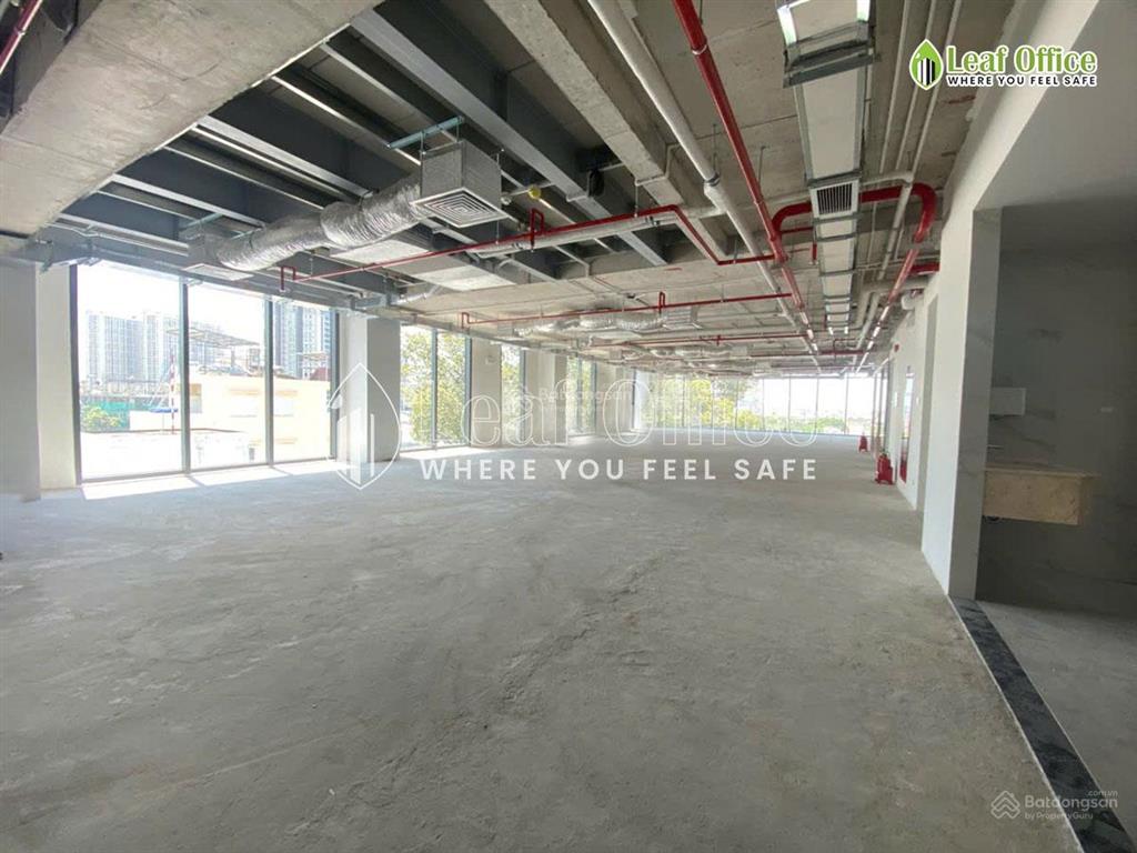 Cho thuê văn phòng quận 5  tòa nhà 380 trần hưng đạo, 225m2 sàn trống suốt, giá tốt