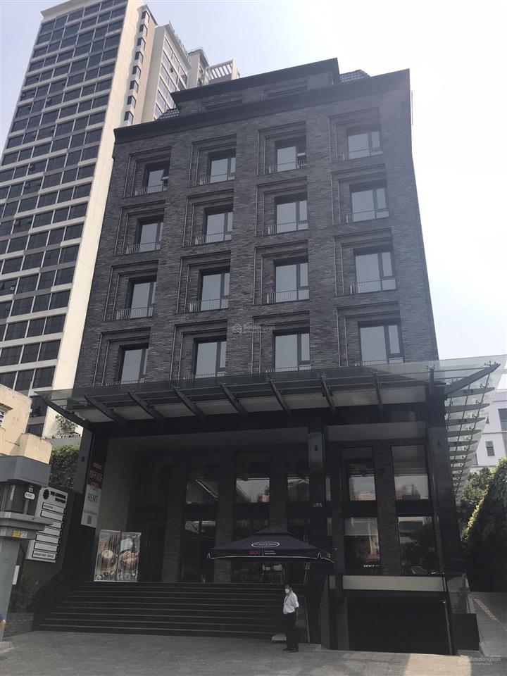 Cho thuê sàn văn phòng thảo điền  mặt tiền quốc hương | 300m² trống suốt, giá siêu hời 500k/m²
