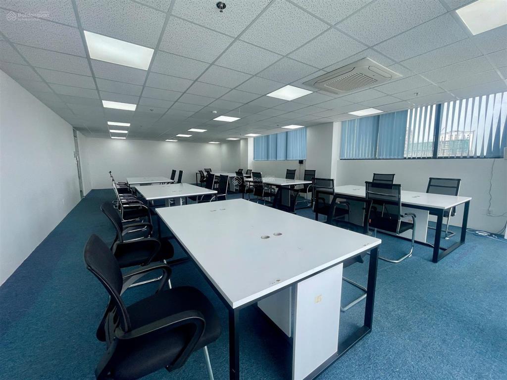 Cho thuê văn phòng trọn gói ung văn khiêm bình thạnh 90m2 full nội thất giá 26tr