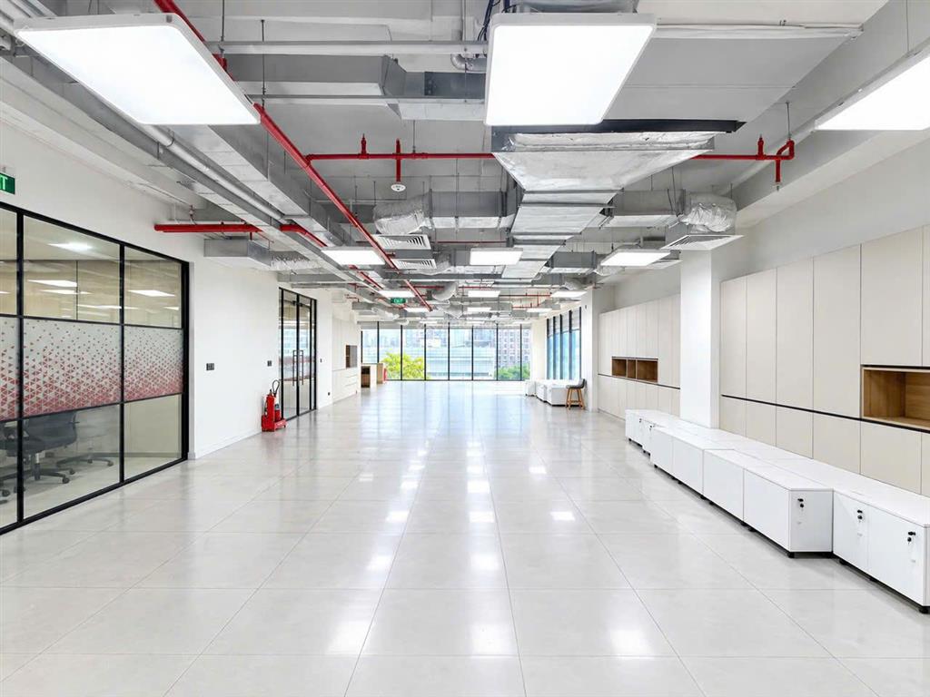 Cho thuê văn phòng the ascend building 181 nguyễn hữu cảnh, bình thạnh 300m2, giá 477.000 vnđ/m2