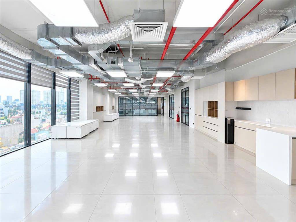 Cho thuê văn phòng the ascend building 181 nguyễn hữu cảnh, bình thạnh 300m2, giá 477.000 vnđ/m2