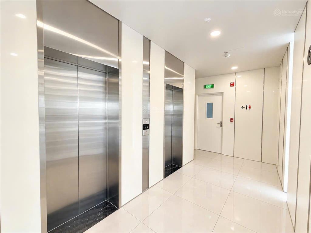 Cho thuê văn phòng the ascend building 181 nguyễn hữu cảnh, bình thạnh 300m2, giá 477.000 vnđ/m2