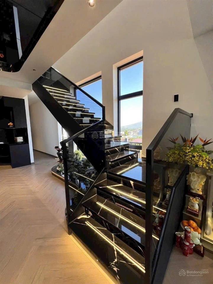 Siêu phẩm villa mini linh đông góc 2 mt, 9.5m ngang lớn, sân vườn thoáng, khu dân cư đẹp