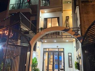 Nhà bán mặt tiền đào sư tích gần ngã ba huế 3 tầng dứoi 6tỷ