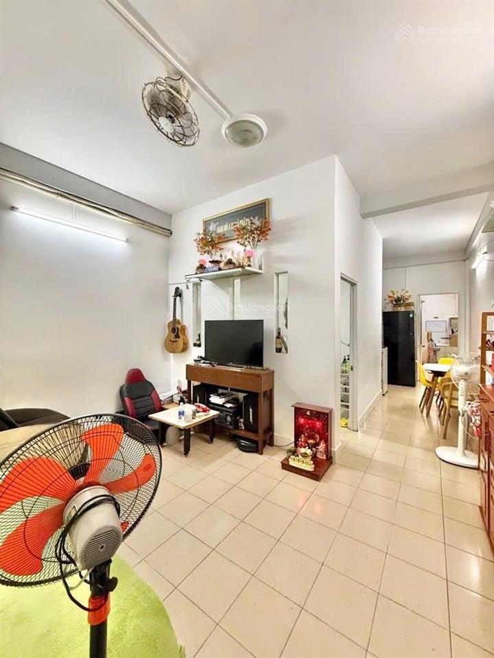 Chung cư khu vip nơ trang long  hẻm nhựa xe hơi  dân trí cao  2pn rộng rãi  56m2  shr  3,1tỷ