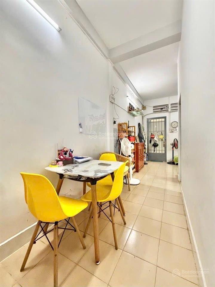 Chung cư khu vip nơ trang long  hẻm nhựa xe hơi  dân trí cao  2pn rộng rãi  56m2  shr  3,1tỷ