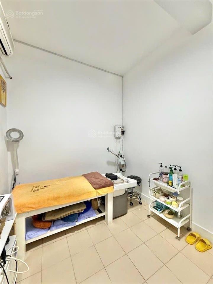 Chung cư khu vip nơ trang long  hẻm nhựa xe hơi  dân trí cao  2pn rộng rãi  56m2  shr  3,1tỷ