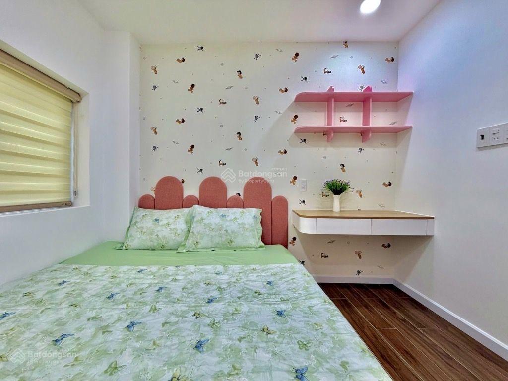 Nhà đẹp đón tết  ngay khu ẩm thực phan xích long  30,6m  3 tầng  sát mặt tiền  3pn  3wc