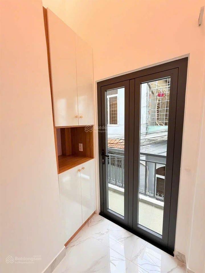 Bán nhà riêng 10m2, 1,86 tỷ view đẹp tại nguyễn thượng hiền, p 5, q.bình thạnh, hcm