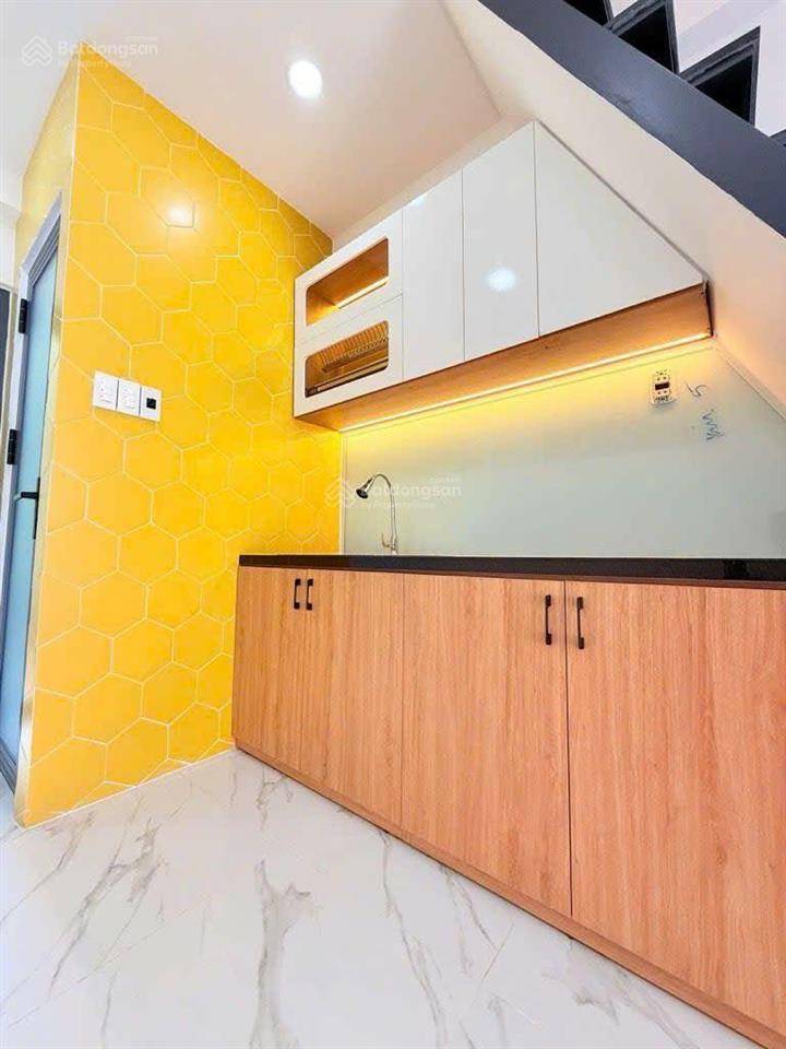 Bán nhà riêng 10m2, 1,86 tỷ view đẹp tại nguyễn thượng hiền, p 5, q.bình thạnh, hcm