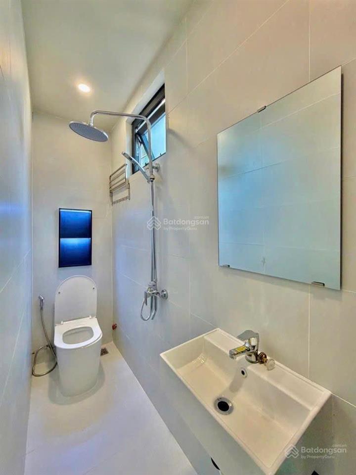 Bán nhà riêng tại đường phbán nhà riêng tại đường phạm văn đồng, 5,45 tỷ, 27m2, đẹp, nhiều tiện ích
