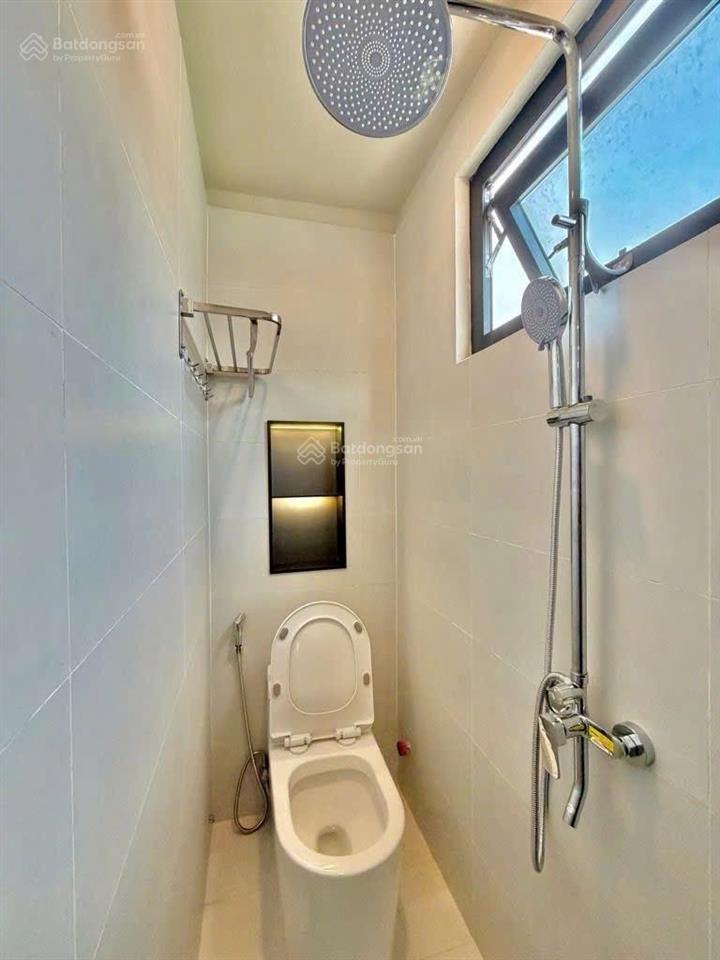 Bán nhà riêng tại đường phbán nhà riêng tại đường phạm văn đồng, 5,45 tỷ, 27m2, đẹp, nhiều tiện ích