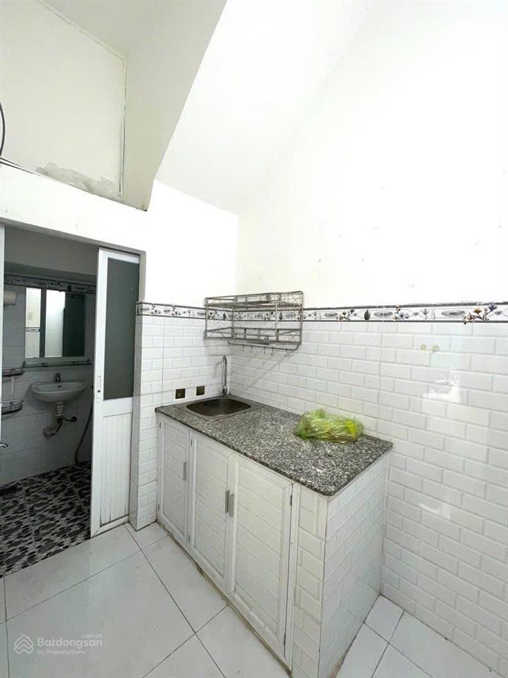 Ô tô kia tới nhà  2 tầng  24m2  3.3 tỷ