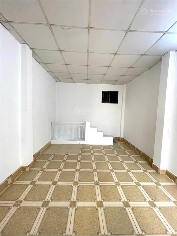 Ô tô kia tới nhà  2 tầng  24m2  3.3 tỷ