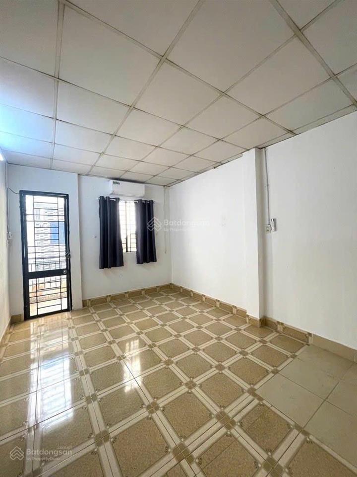 Ô tô kia tới nhà  2 tầng  24m2  3.3 tỷ