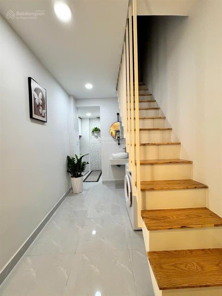 Hiếm  phú nhuận  hẻm xe hơi  full nội thất  30m2  2 tầng  nhà mới vào ở ngay  chỉ 4.2 tỷ