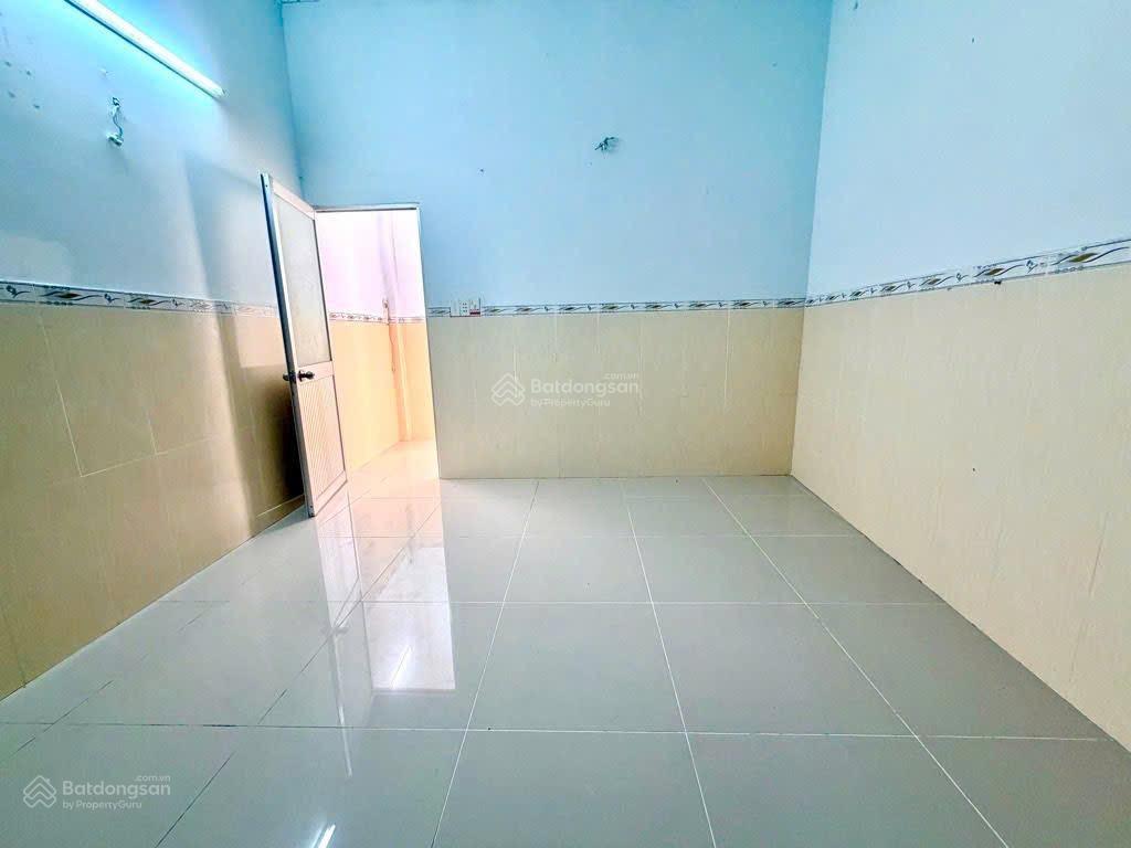 Bán nhà khu nguyễn kiệm  27m2  2 tầng  chỉ 3,25 tỷ