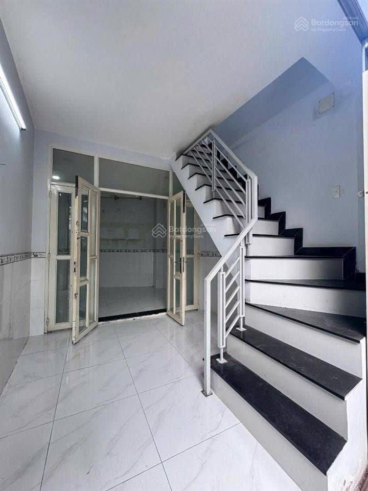Chỉ 5.5 tỷ  50m2  khu hoàng hoa thám, bình thạnh  3 tầng  chỉ 5,5 tỷ