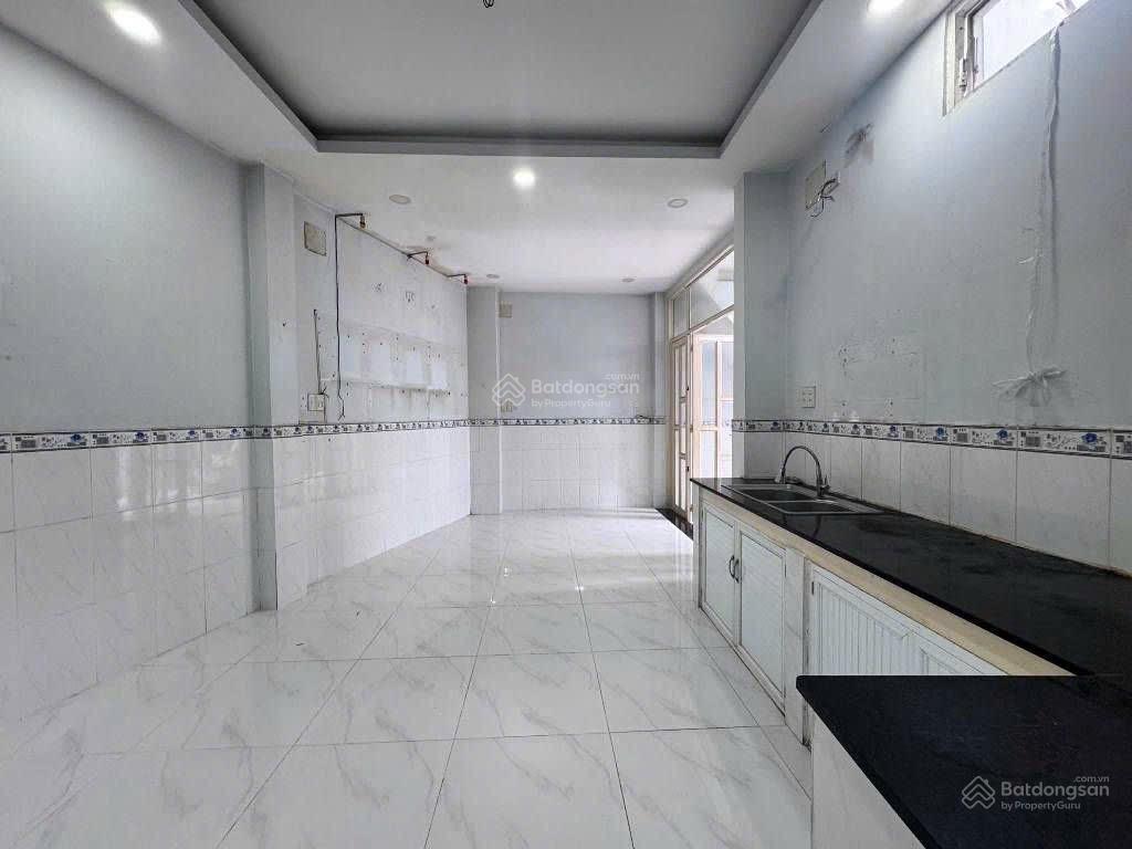 Chỉ 5.5 tỷ  50m2  khu hoàng hoa thám, bình thạnh  3 tầng  chỉ 5,5 tỷ