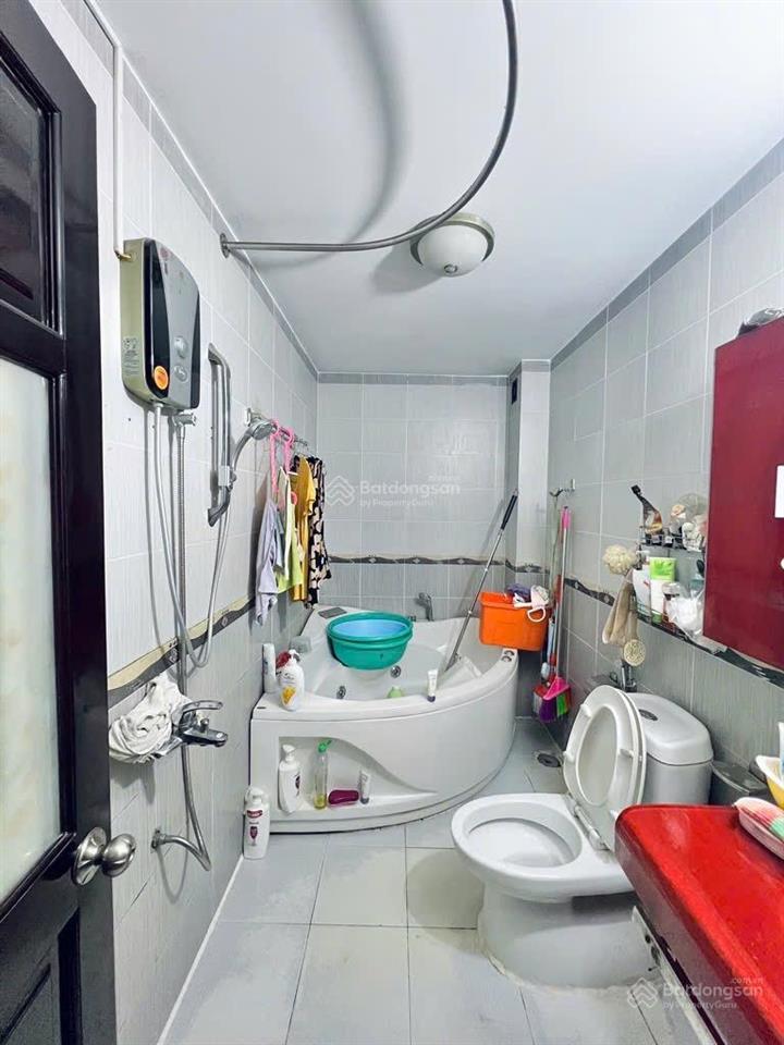 Bán nhà riêng tại đinh bộ lĩnh, 15,5 tỷ, 131m2, 4pn, 4wc, 3 tầng