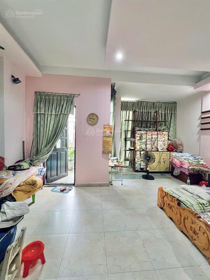 Bán nhà riêng tại đinh bộ lĩnh, 15,5 tỷ, 131m2, 4pn, 4wc, 3 tầng