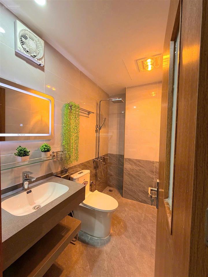 Cho thuê ccmn 1 ngủ 1 khách tại yên hoà giá 8tr, đầy đủ nội thất