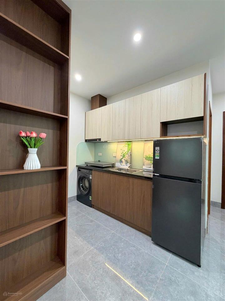 Cho thuê ccmn 1 ngủ 1 khách tại yên hoà giá 8tr, đầy đủ nội thất
