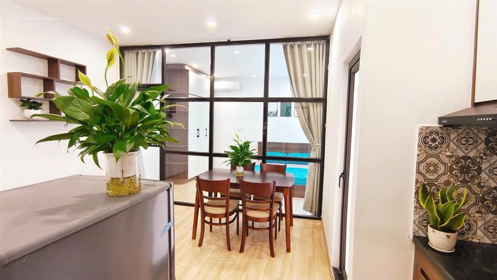 Chính chủ cho thuê cc mini 35m2, giá cực chất 5,99 triệu ở ngõ 329, cầu giấy, hà nội