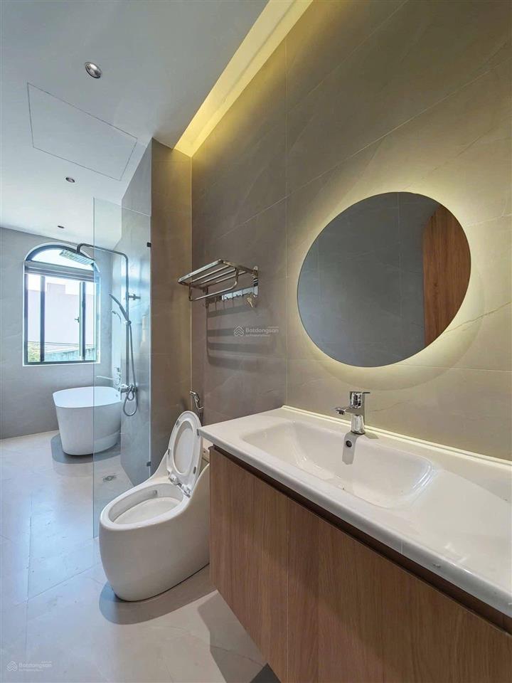 Bán nhà phố liền kề gần vinhomes green city, vị trí đẹp, giá tốt chỉ 3.8 tỷ full