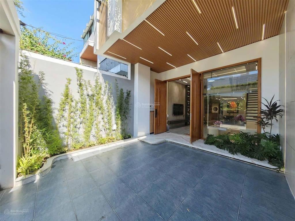 Bán nhà phố liền kề gần vinhomes green city, vị trí đẹp, giá tốt chỉ 3.8 tỷ full