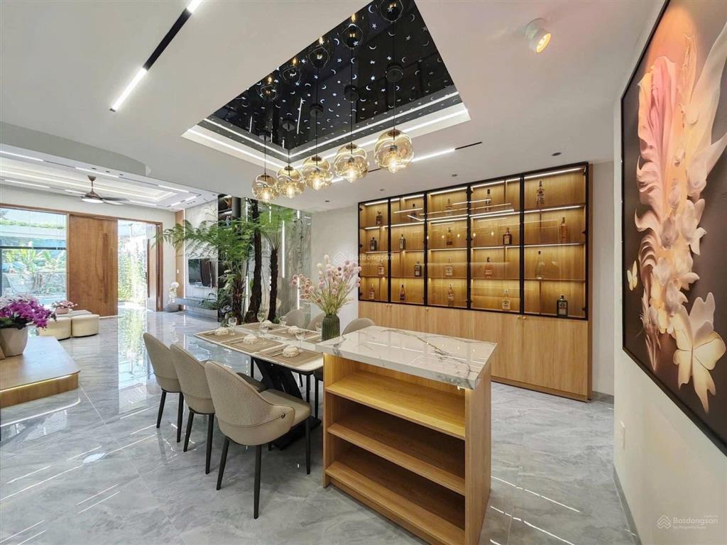 Bán nhà phố liền kề gần vinhomes green city, vị trí đẹp, giá tốt chỉ 3.8 tỷ full