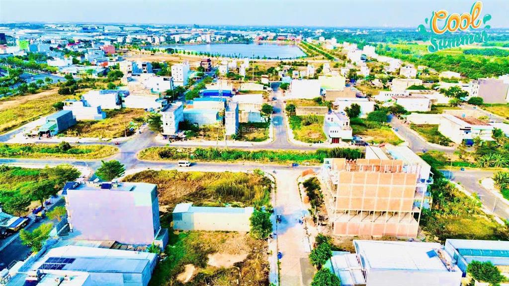 Bán lô 5x26m, đường 18m, tiện kinh doanh mua bán. vị trí đẹp
