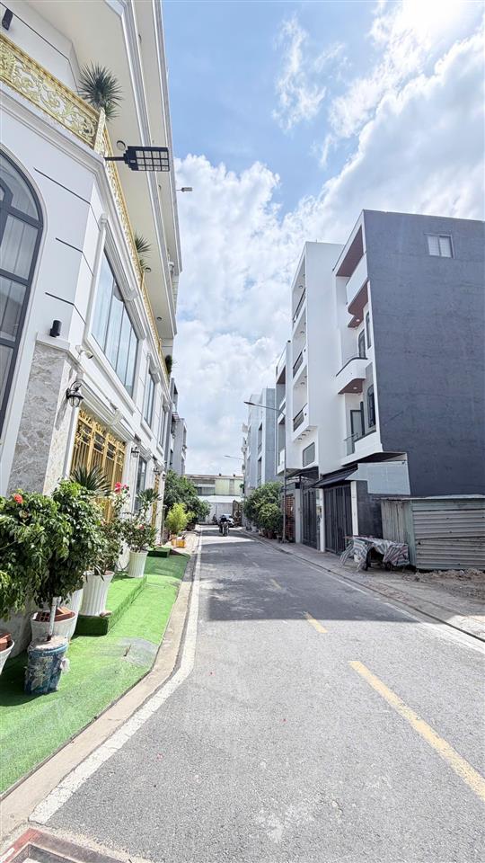 Chủ cần bán gấp lô 50m2, gần chợ mỹ nga. cách aeonmall 8 phút. giá 3,5 tỷ